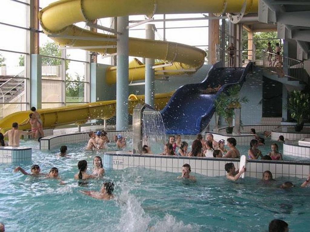 Hotel Accademia Ostrowiec Świętokrzyski Buitenkant foto